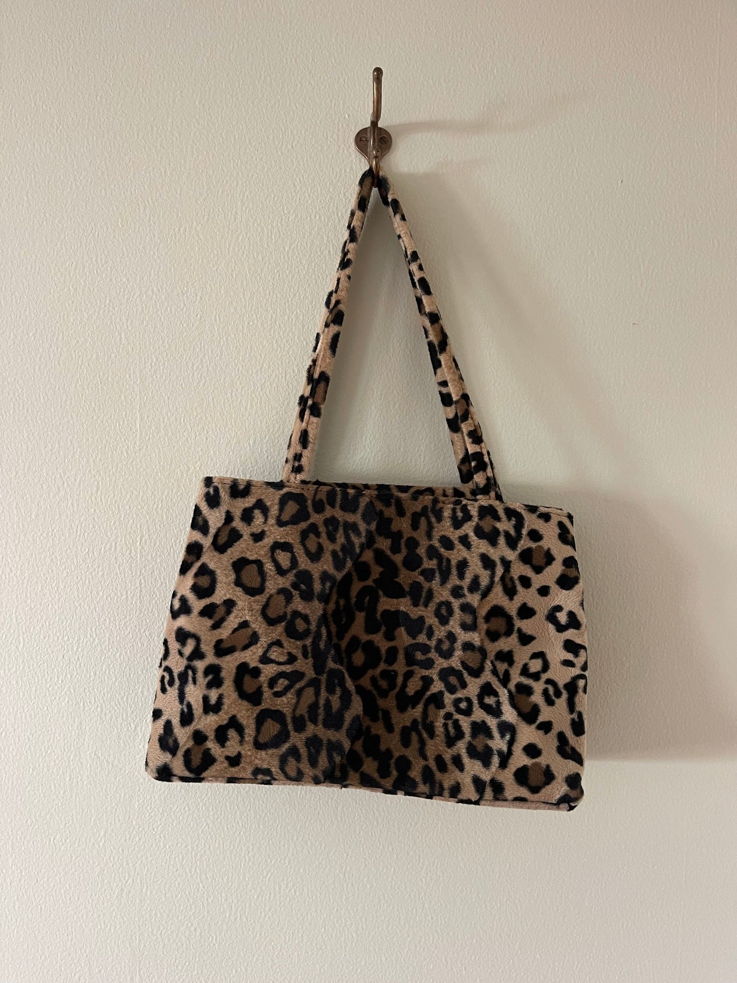 90s Leopard Faux Fur Bag