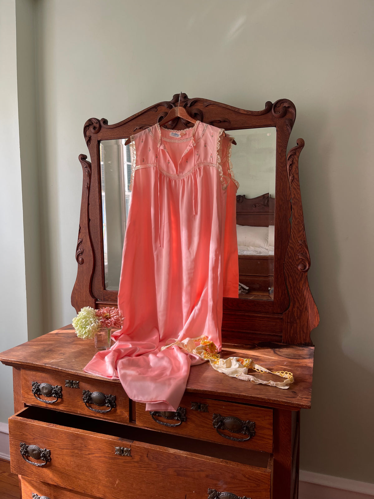 Vintage Pink Nightgown Size M